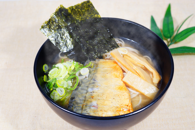 さば出品 サバだしラーメン・さば塩焼付き | 山徳平塚水産株式会社 | 出展者
