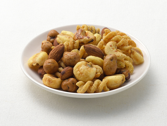 おつまみスナッツ濃い味ミックス | 株式会社有馬芳香堂 | 出展者・商品